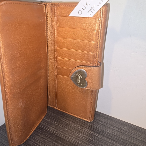 Gucci Brown Monogram Women's Wallet - Picture 4 of 5